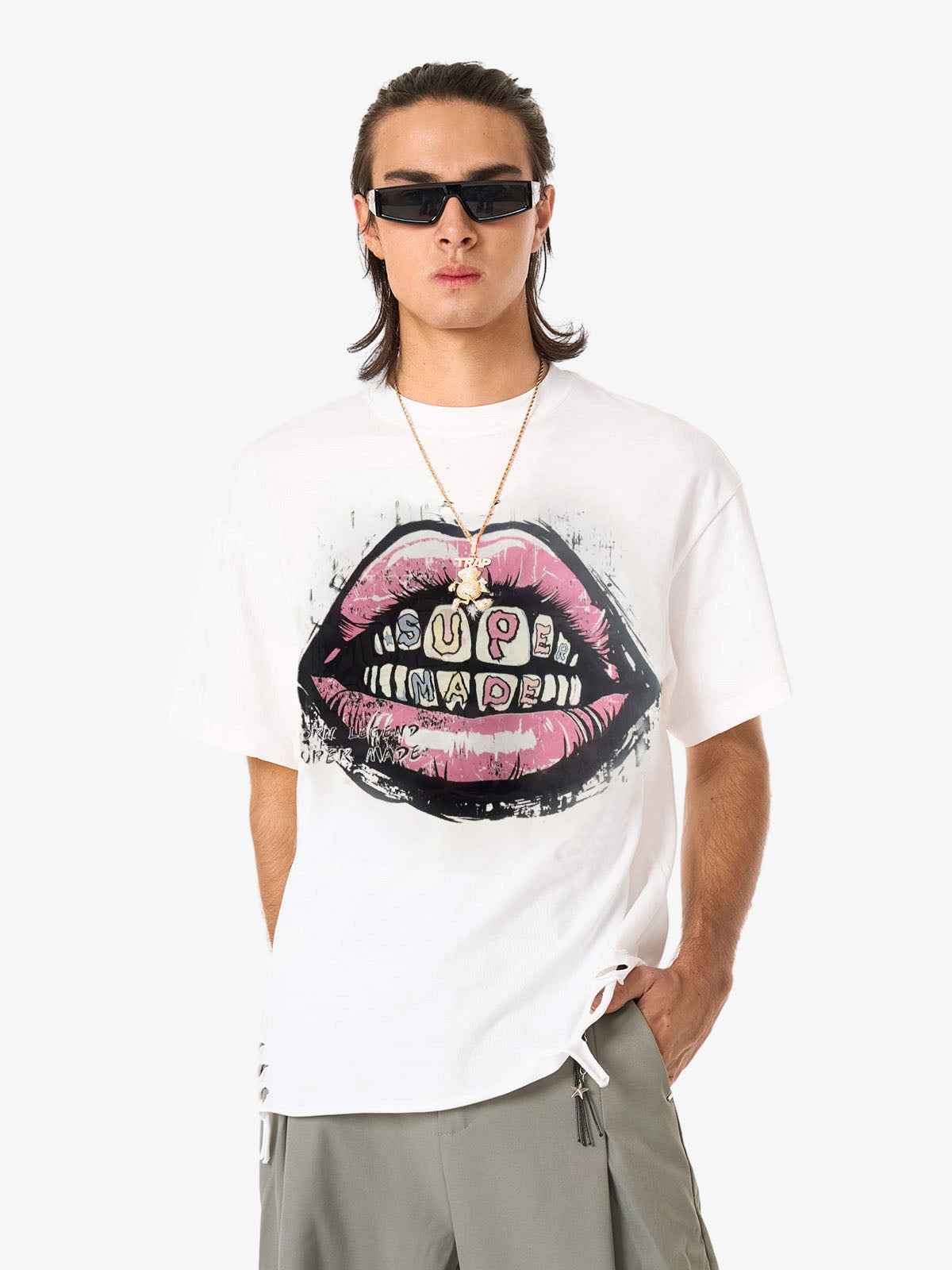 Retro Letter Lip Graphic T-Shirt
