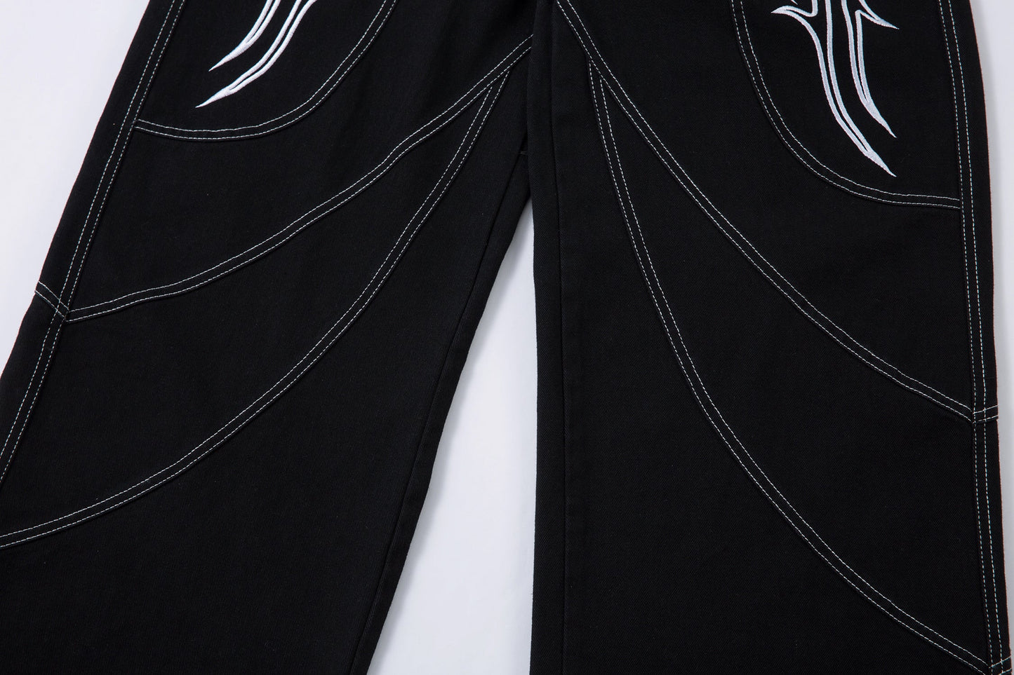 Embroidered Flame | Baggy Jeans