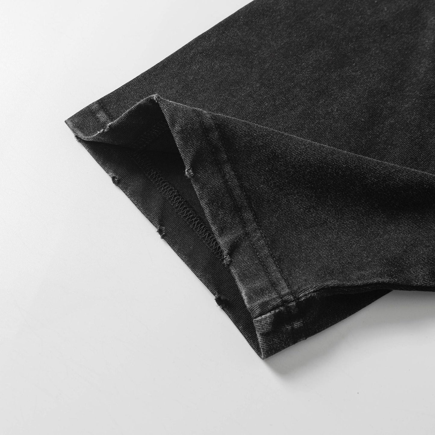 Utility Pocke Washed T-Shirt - Heavyweight Industrial Pocket Tee | LuxuryUrbanwear - Luxuryurbanwear