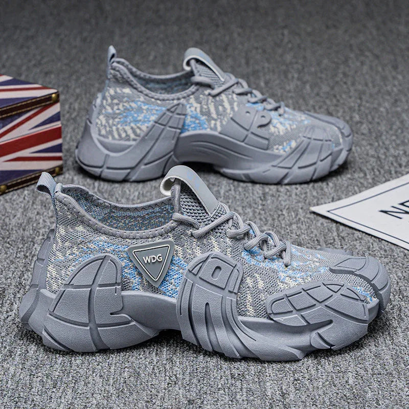 Metro Pace T84 Sneakers - Luxuryurbanwear