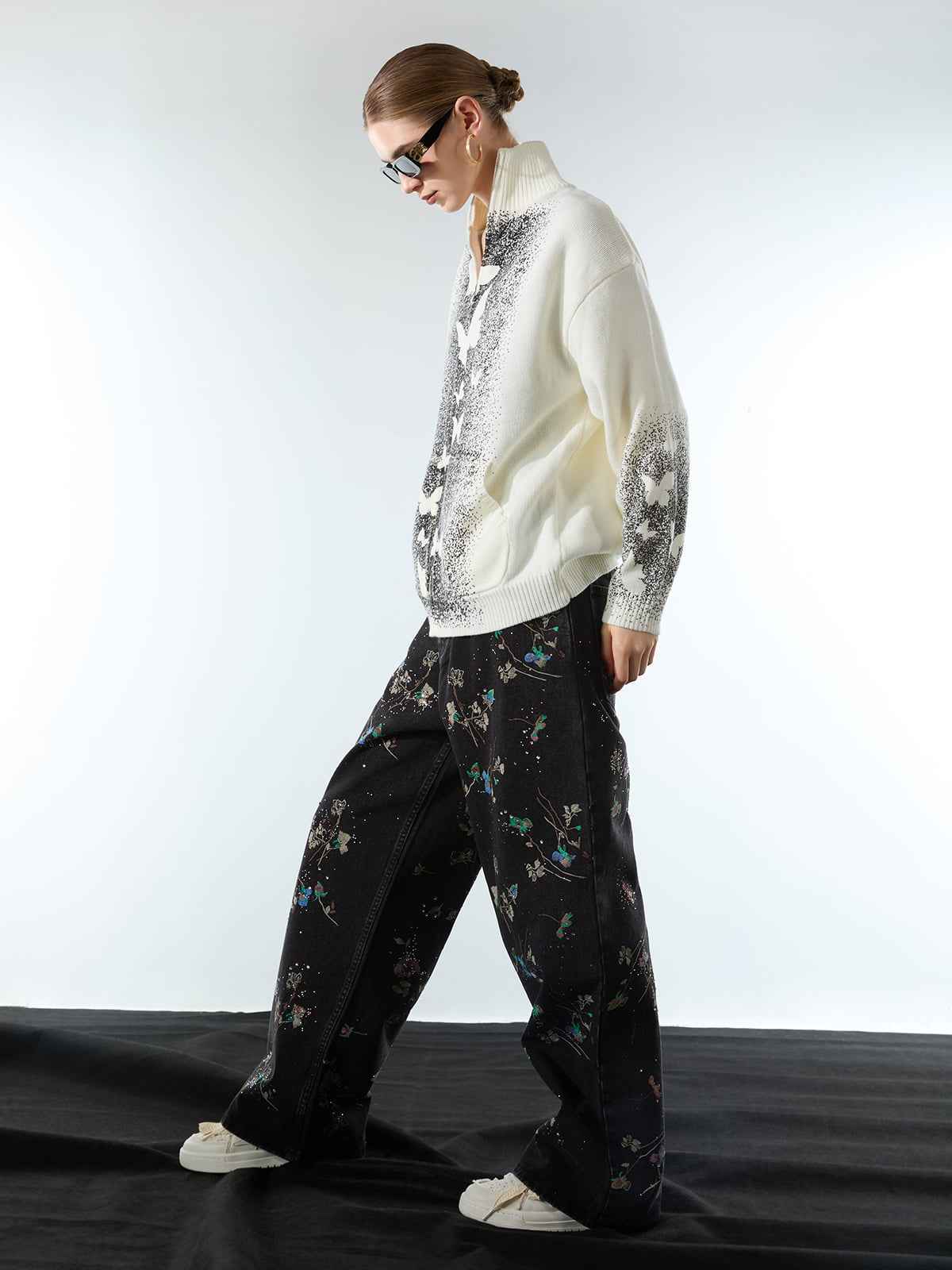 Street Dark Phantom Butterfly Stand-Collar Knit Cardigan Sweater