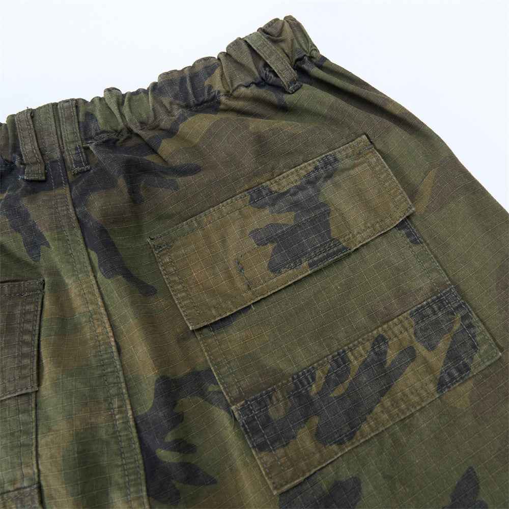 Fashionable Camo Loose Fit Straight Pants