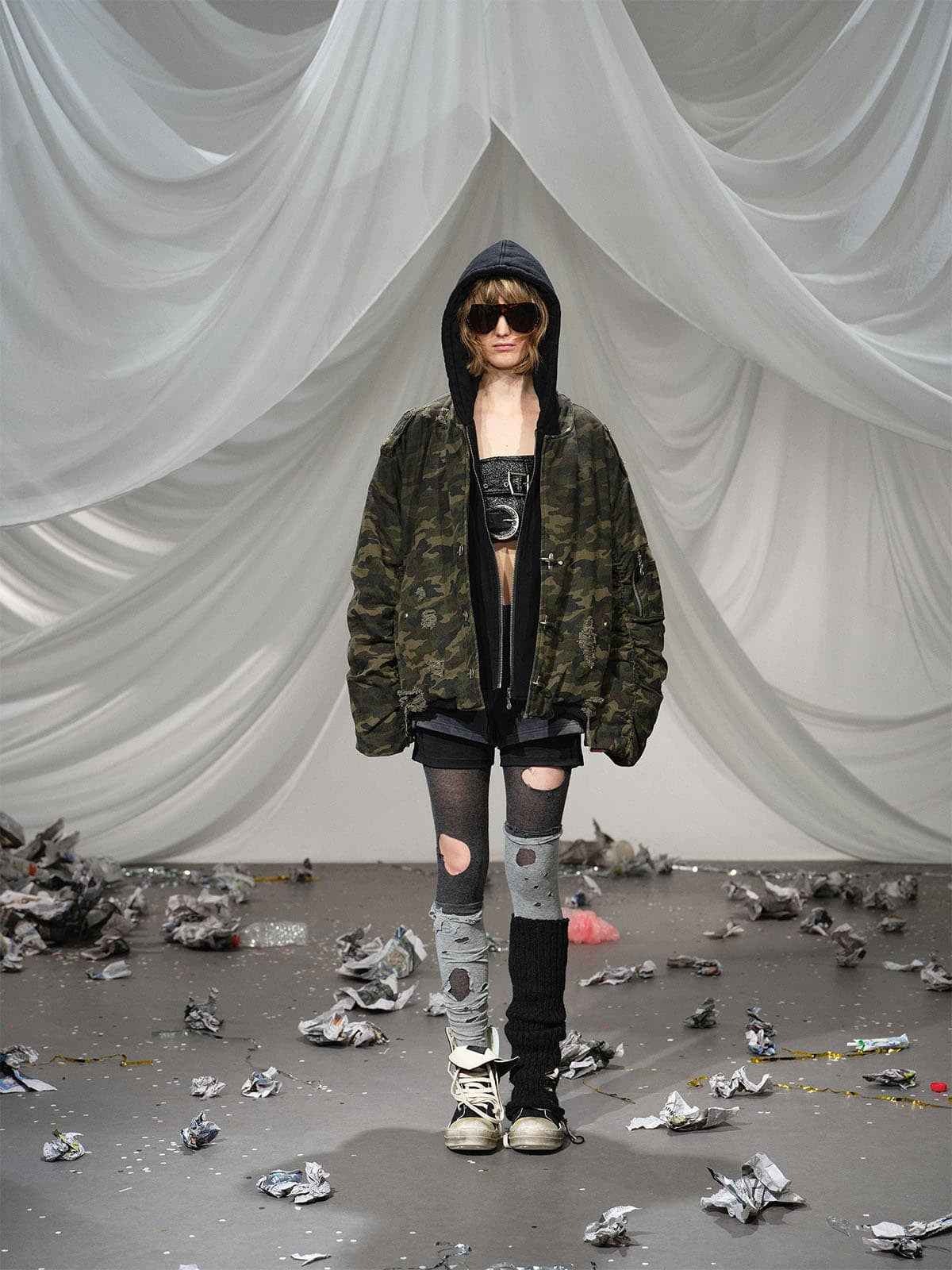 Retro Camouflage Faux Layered Metal Buckle Padded Jacket