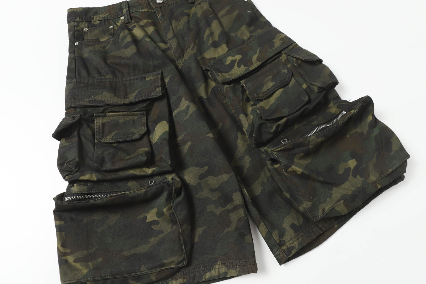 Multi-Pocket | Camouflage Cargo Shorts - Luxuryurbanwear