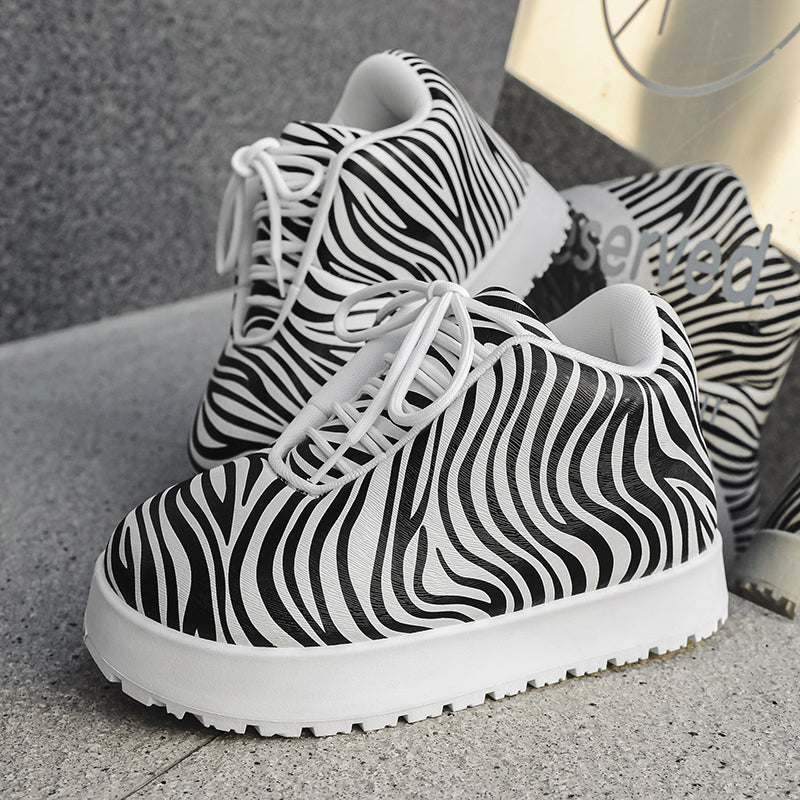 Wild Stride’ T84 Moon Boots - Luxuryurbanwear