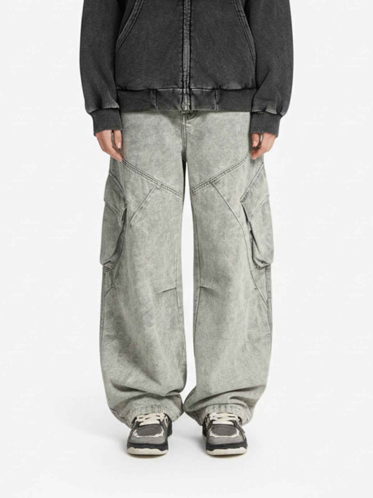 Vintage Washed Multi-Pocket Barrel Jeans