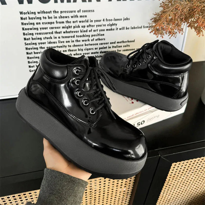 Neo Ground T84 Moon Boots - Luxuryurbanwear