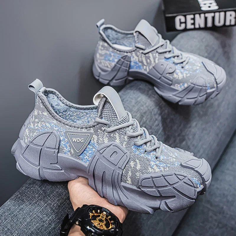 Metro Pace T84 Sneakers - Luxuryurbanwear