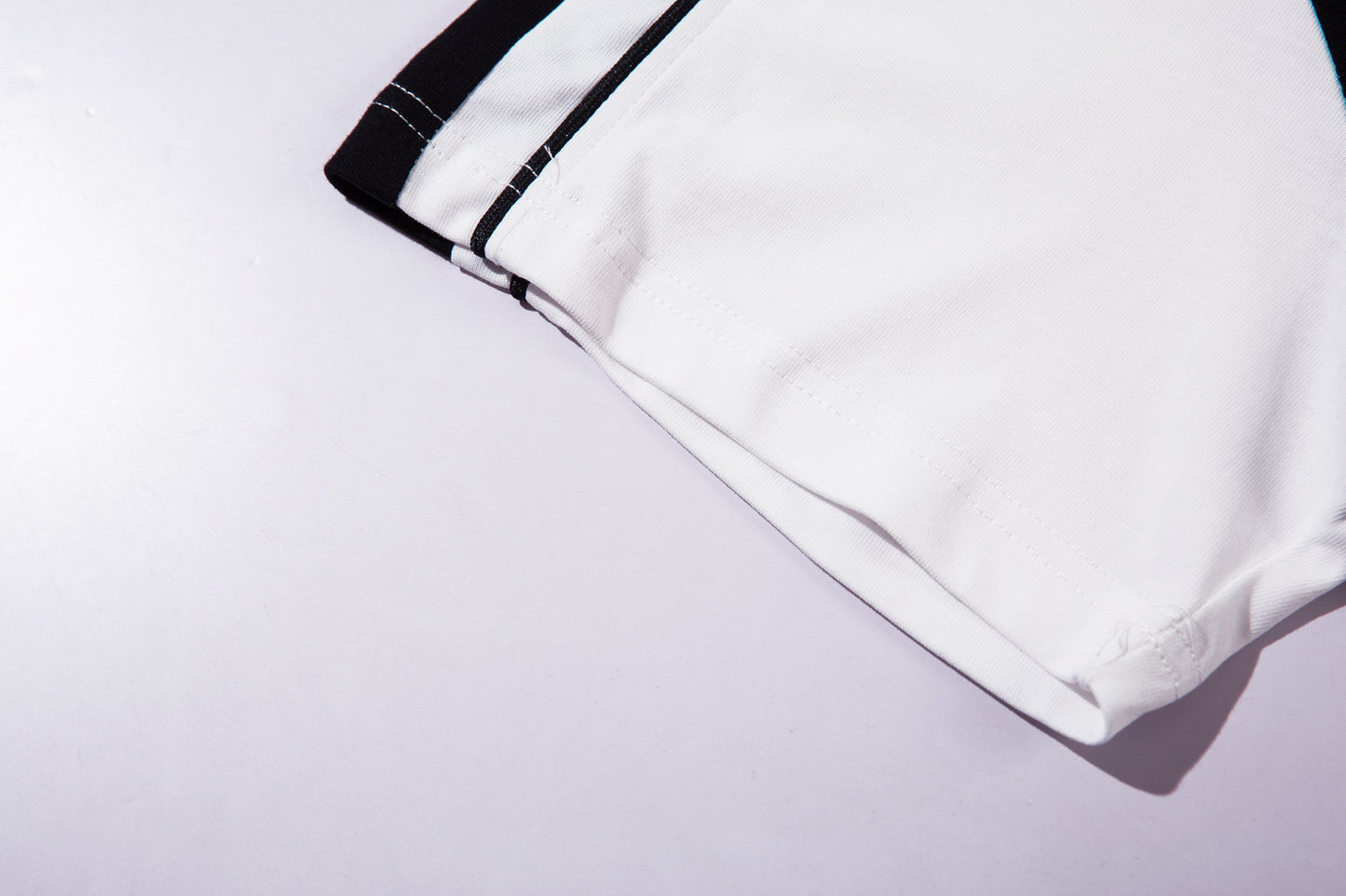 Color-Block Sport Style Tee - Oversized Urban Activewear | LuxuryUrbanwear - Luxuryurbanwear