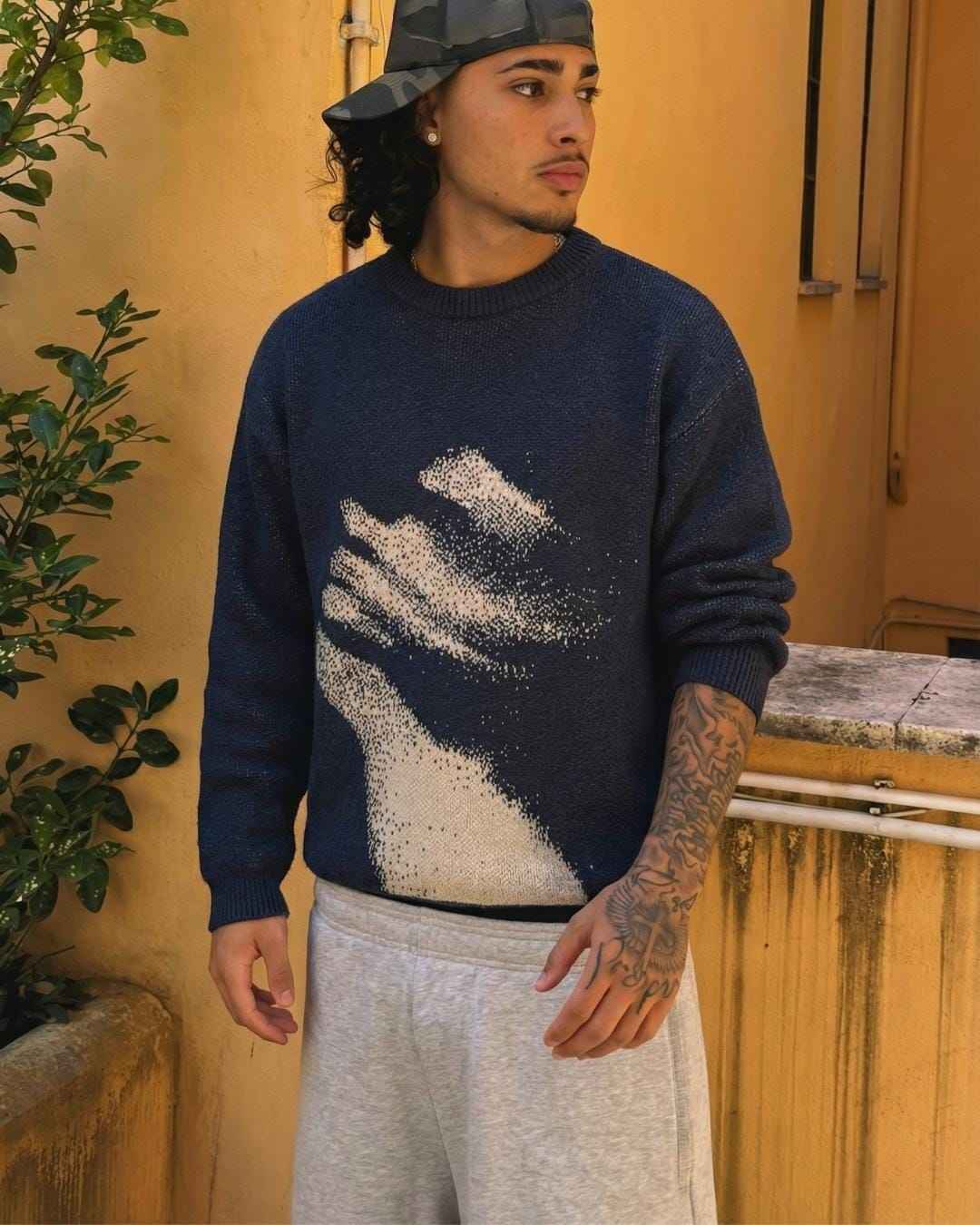 Knitted Sweater Delay