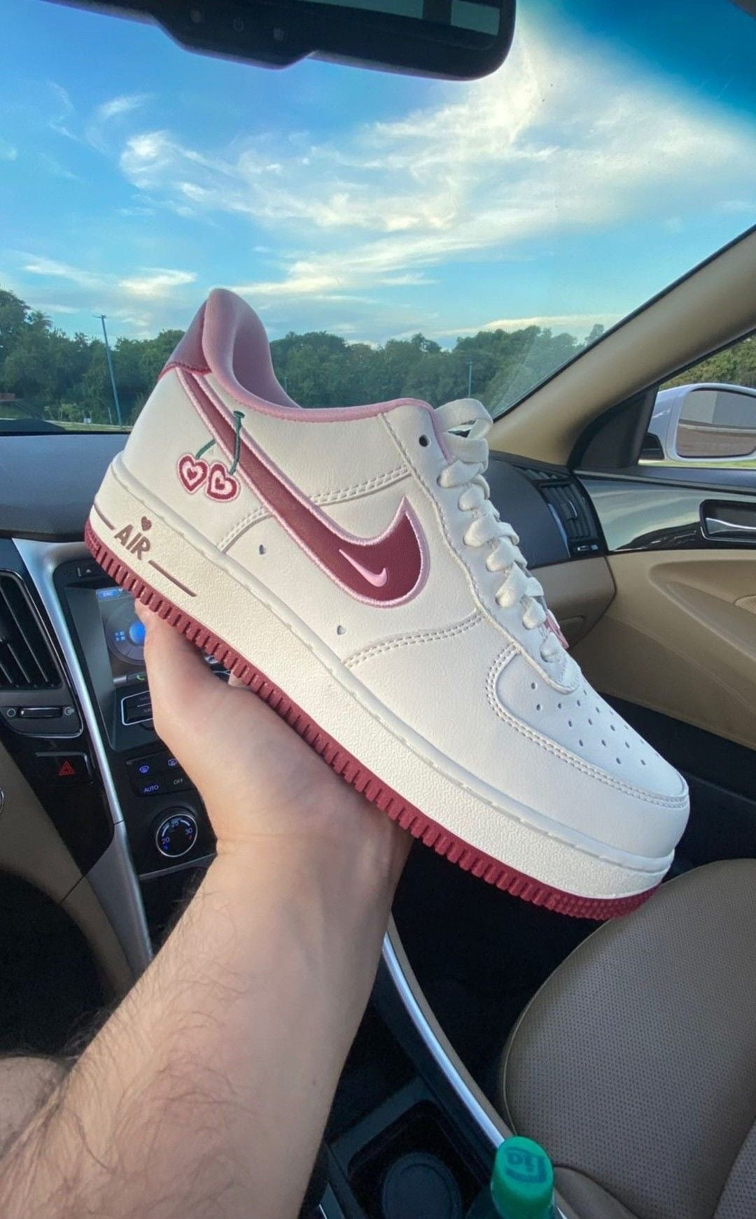 Custom Air Force 1'07 Low Valentine's Day