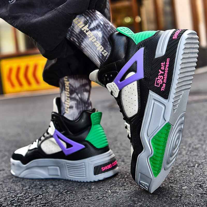 066 -'33Y' art the Mainstream Sneaker