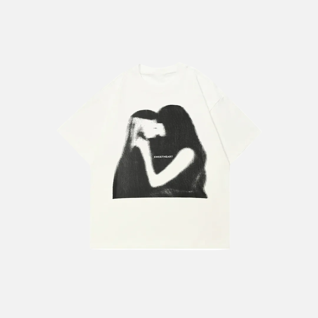 Graphic Kissing Aesthetic White T-Shirt - Luxuryurbanwear
