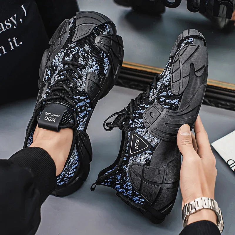 Metro Pace T84 Sneakers - Luxuryurbanwear