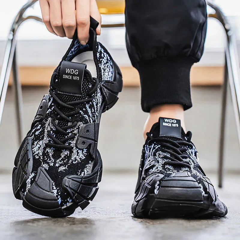 Metro Pace T84 Sneakers - Luxuryurbanwear