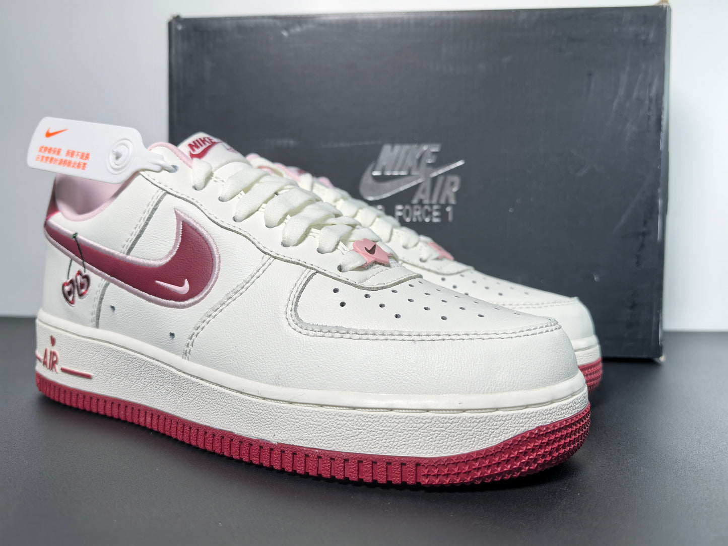 Custom Air Force 1'07 Low Valentine's Day