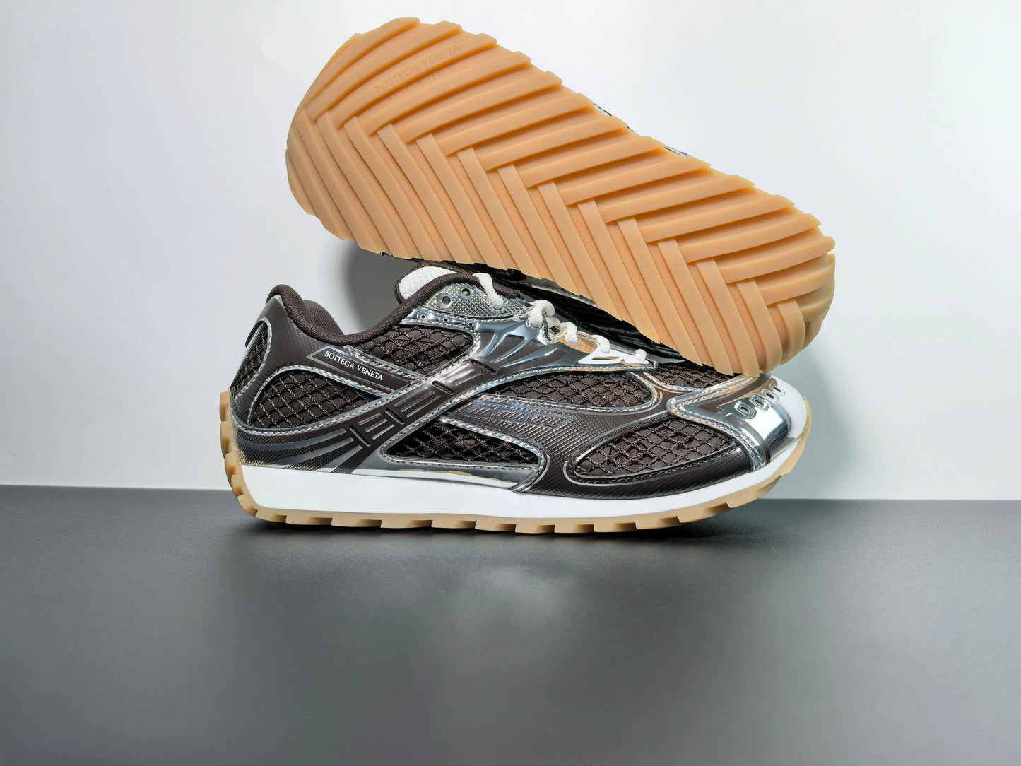 Venetian Orbit Sneaker - Limited Moka Noir Edition