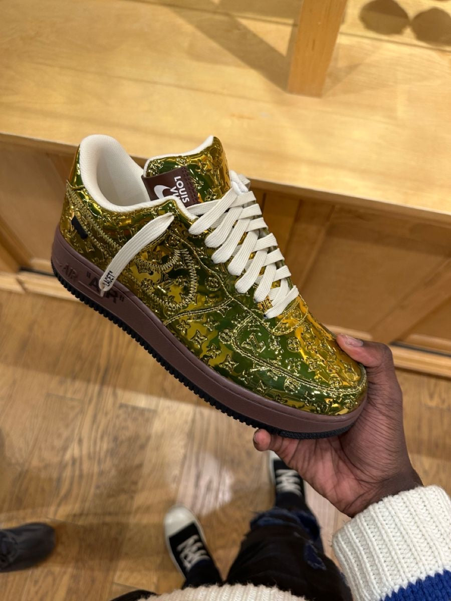 Custom LV x Off-White x Air Force 1 1A9VG0