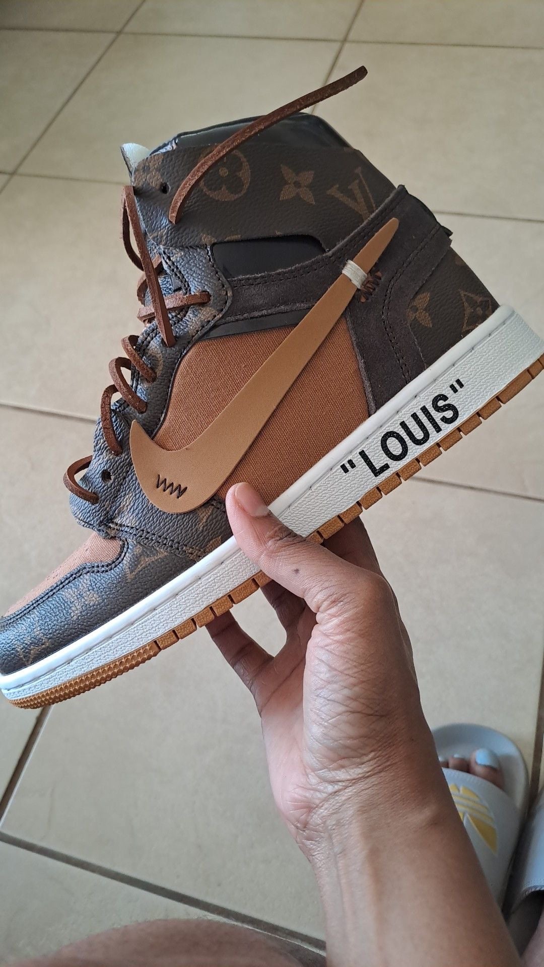 Custom Air Jordan 1 x LV Logo