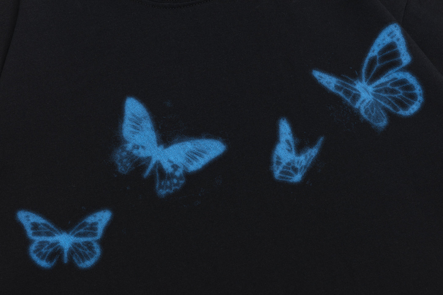Glow Butterflies | Graphic T-shirt - Luxuryurbanwear