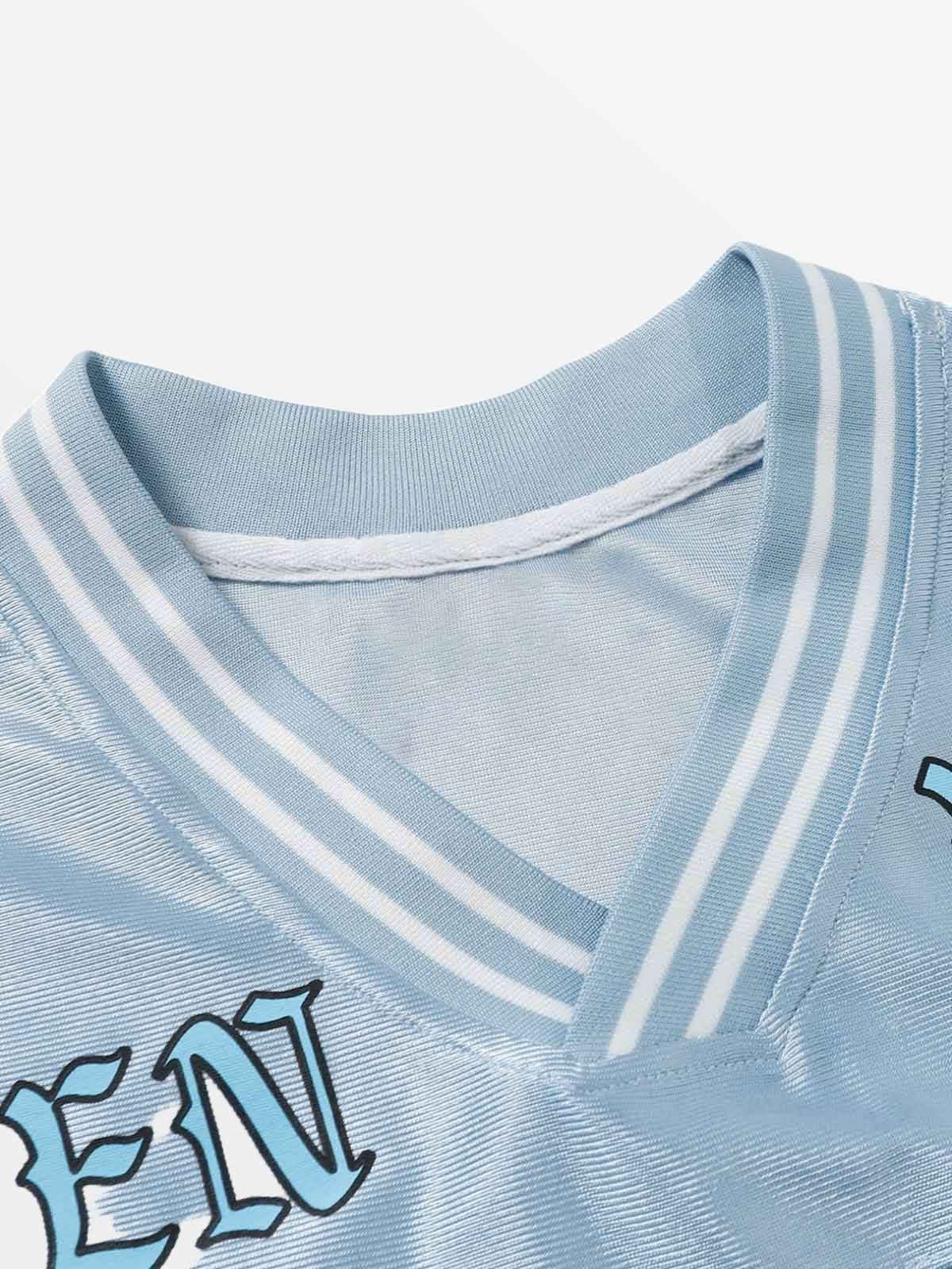 Front view of model wearing the Mynshami graphic t-shirt in a boxy oversized fit