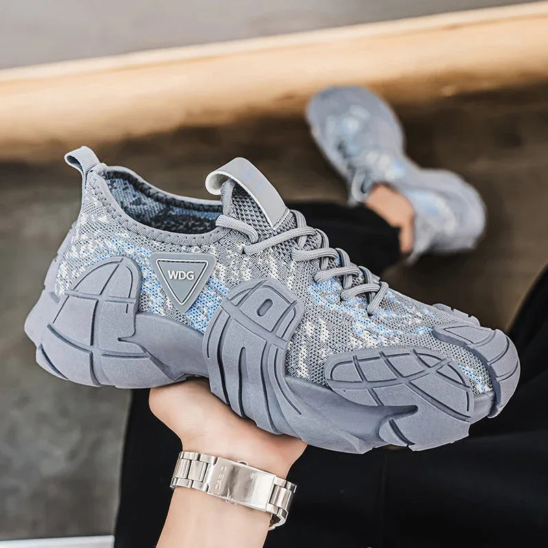 Metro Pace T84 Sneakers - Luxuryurbanwear