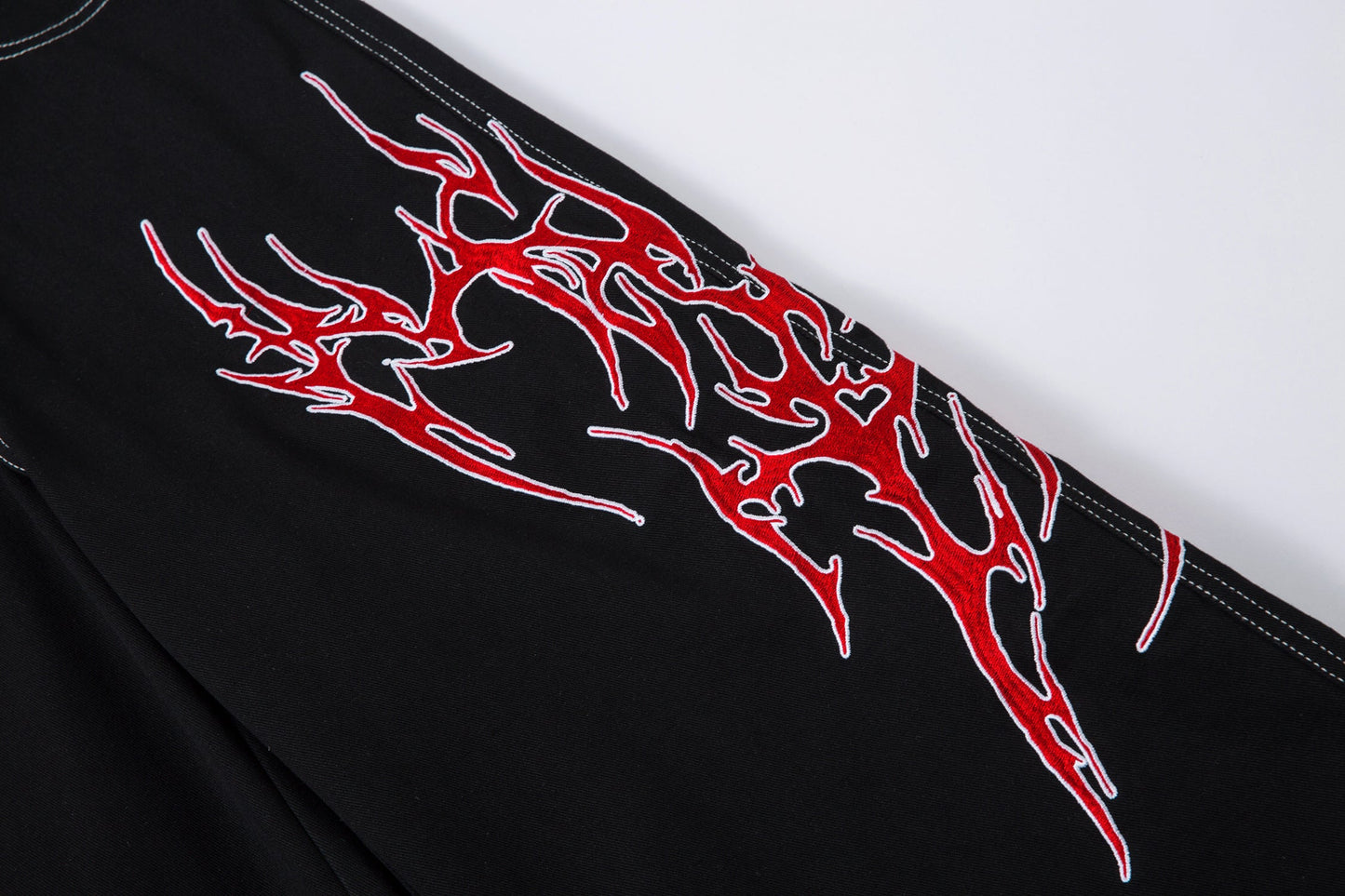 Flame Graphic | Baggy Jeans - Luxuryurbanwear