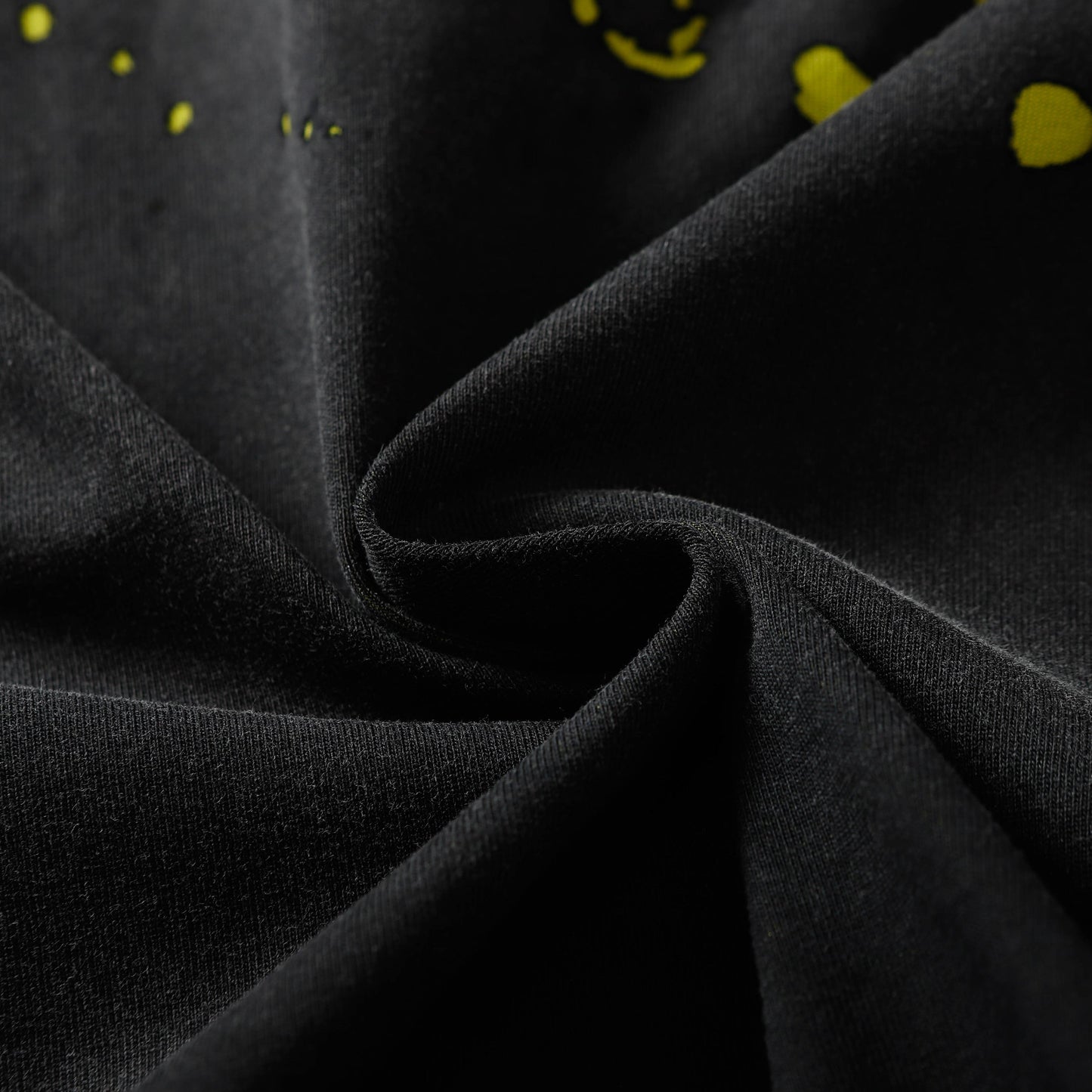Splatter Graphic | Black T-Shirt - Luxuryurbanwear