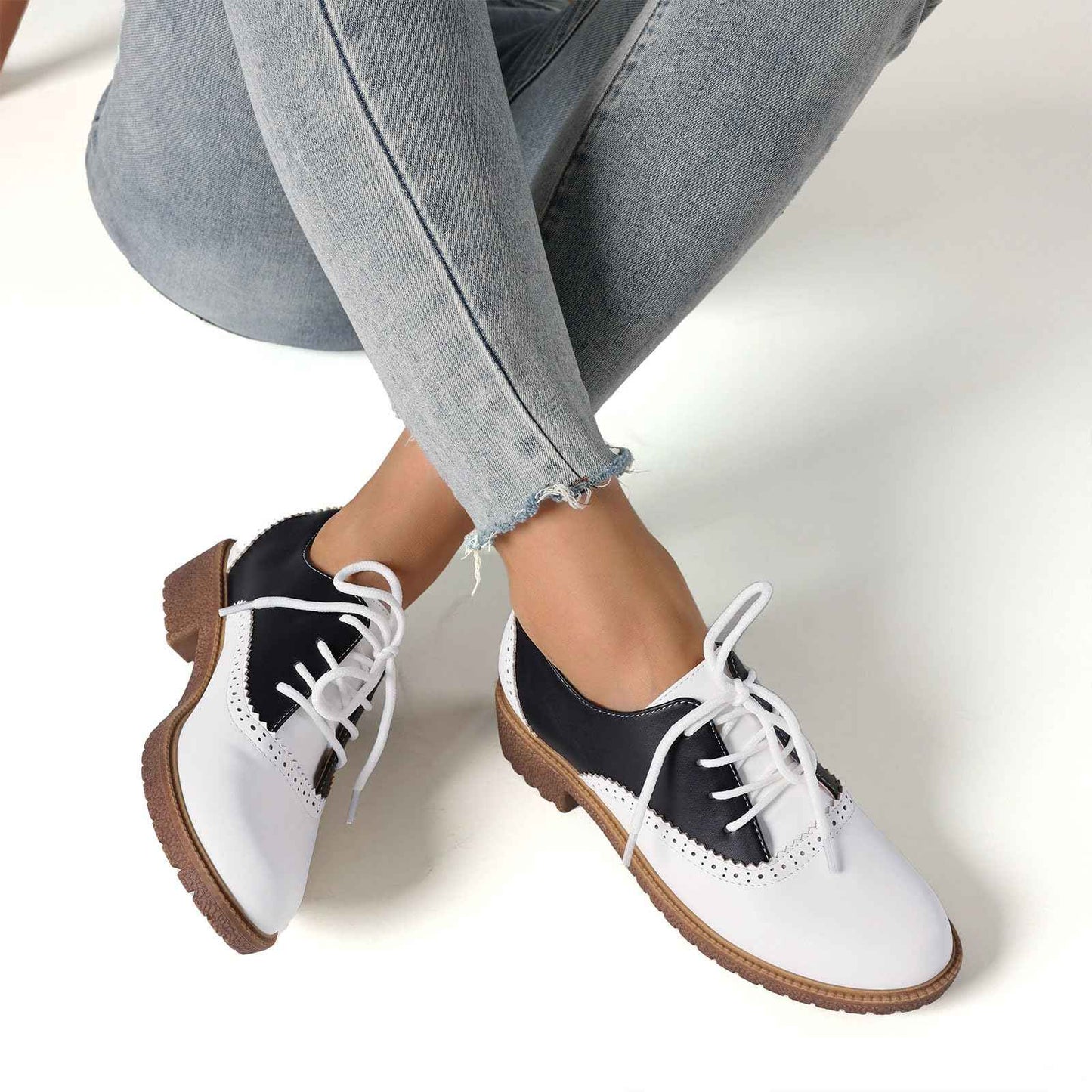 mikarka Vintage Oxford Shoes for Women Perforated Wingtips Brogue Oxfords Low Chunky Heel Lace Up Saddles Dress Pumps Shoes