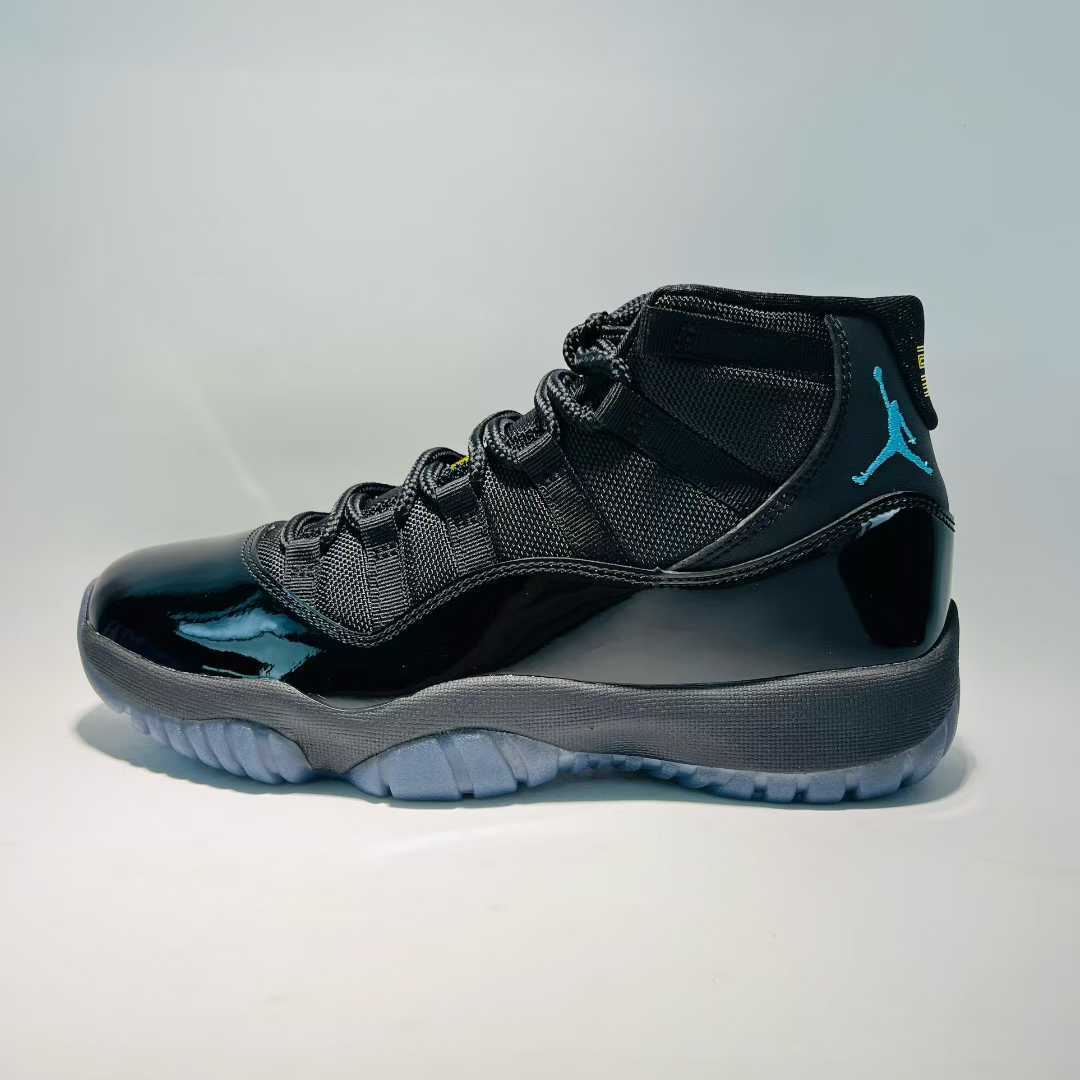 Air Jordan 11 Retro CT8012 037