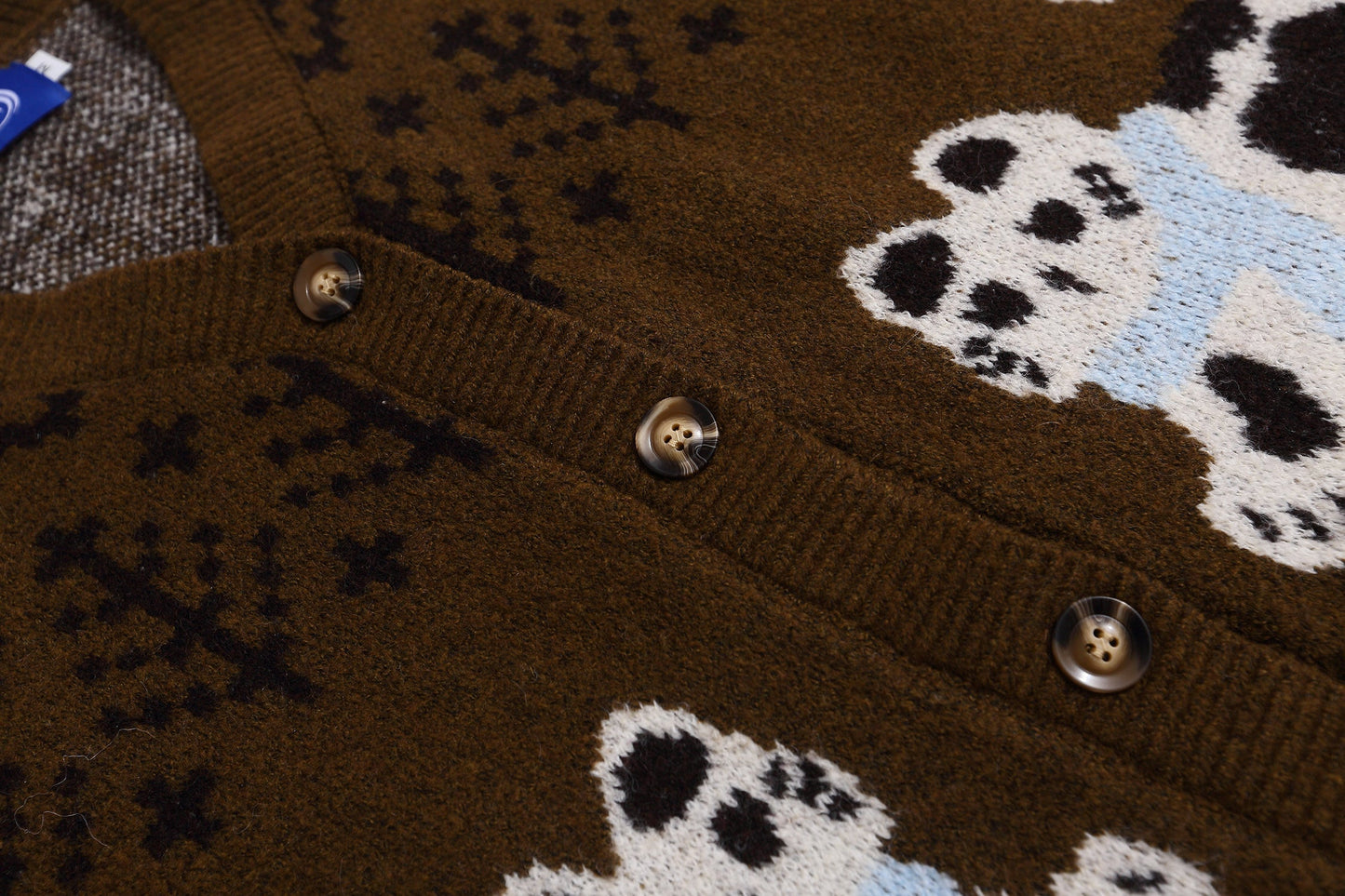 Snow Pup | Playful Pup Print Knit Cardigan - Luxuryurbanwear