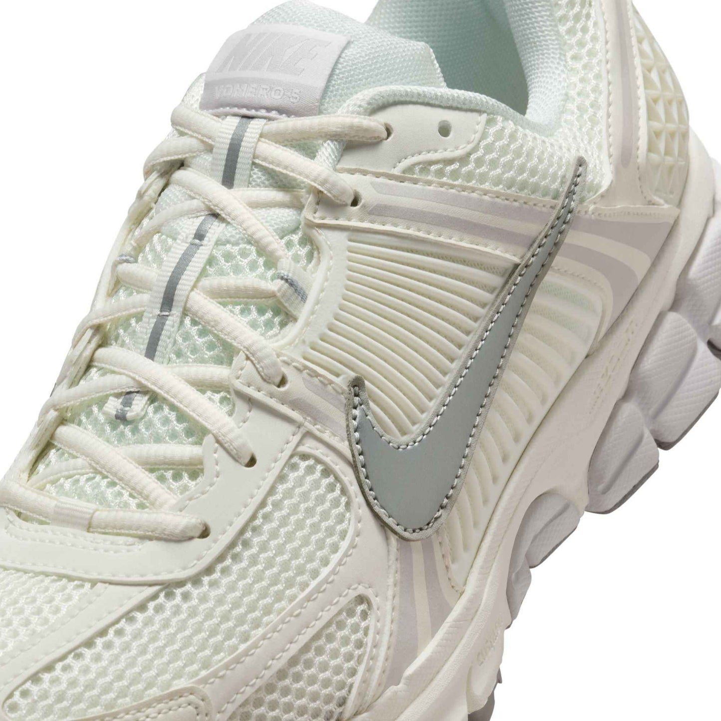 Nike Mens Zoom Vomero 5 - Sail