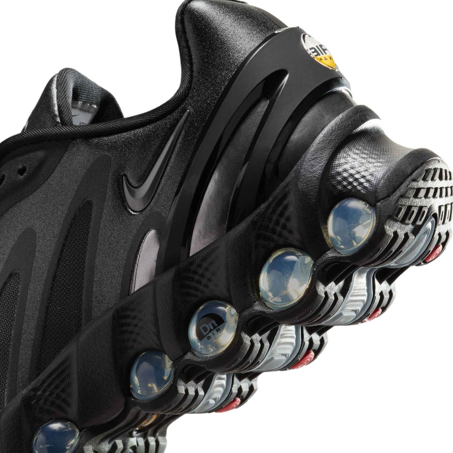 Nike Women's Air Max Dn8 - Black