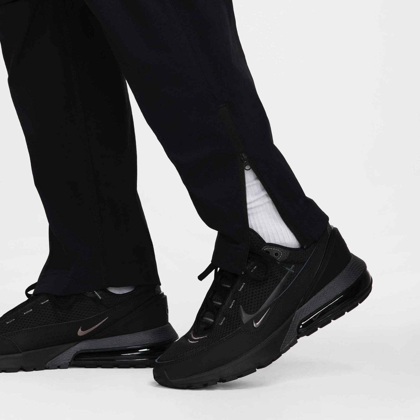 Nike Mens Woven Pants - Black