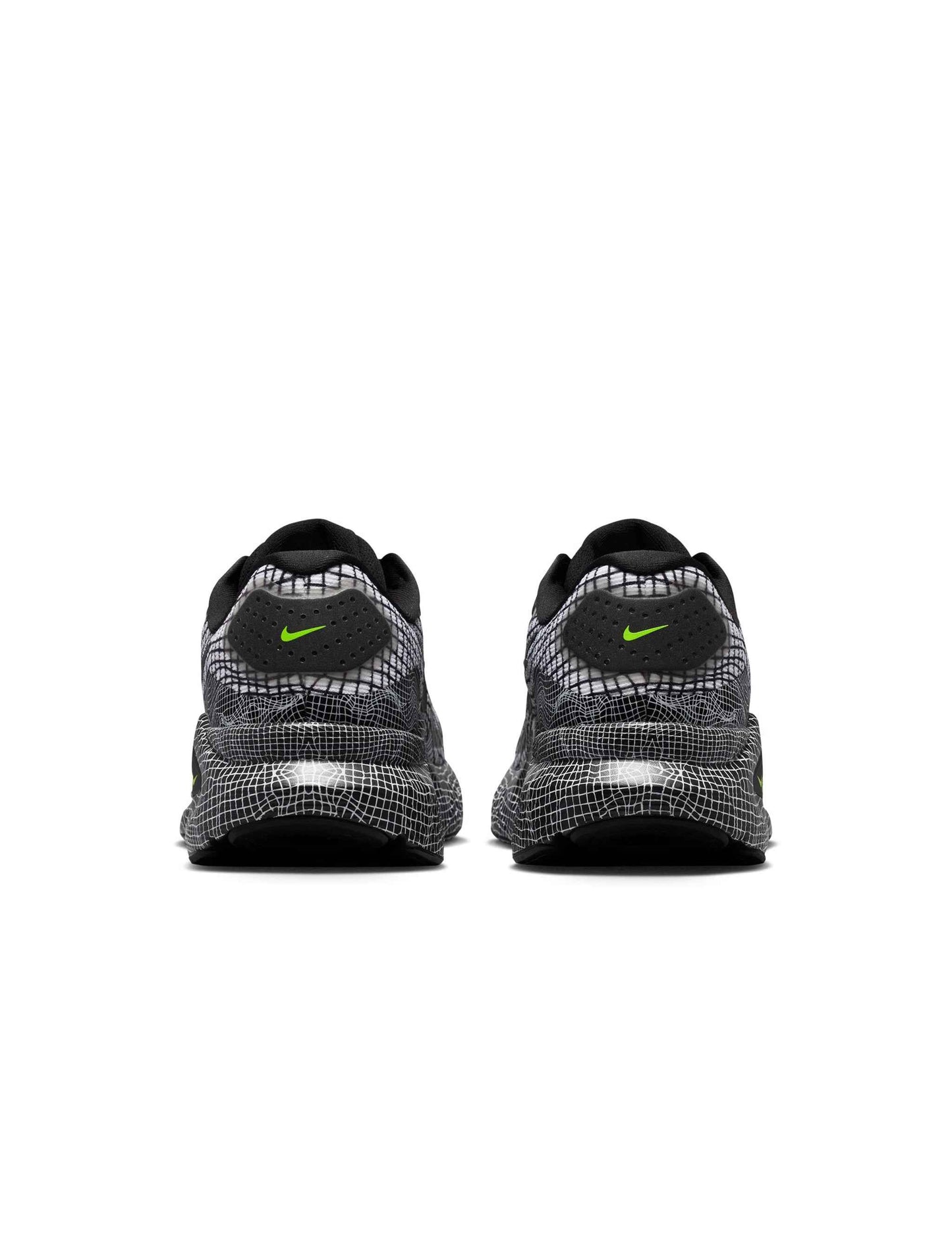 Nike Mens Structure 26 - White/Black/Volt