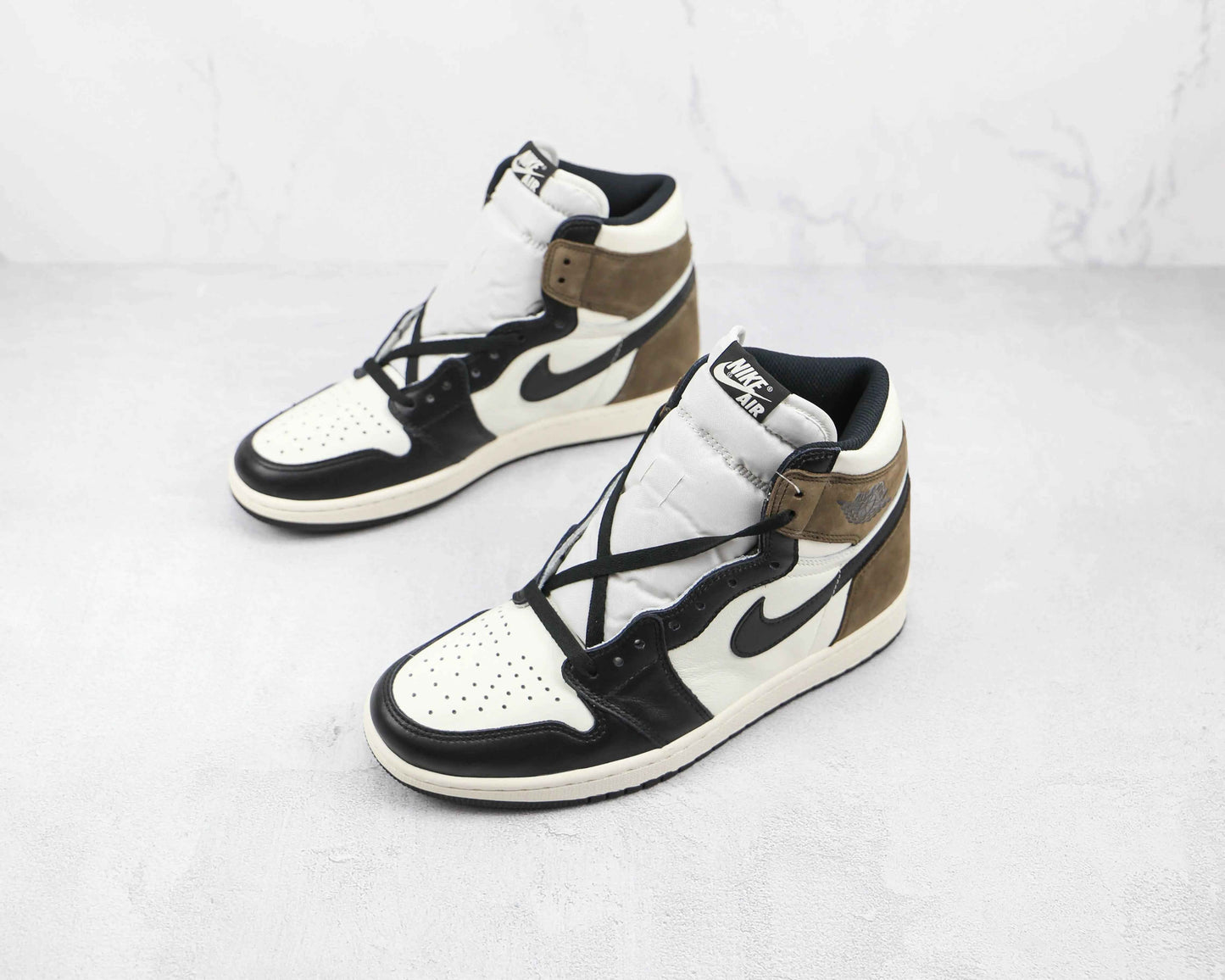 Custom Jordan 1 Retro High Dark Mocha High Q