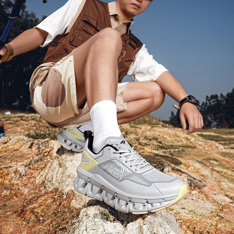 District Run T84 Sneakers - Luxuryurbanwear