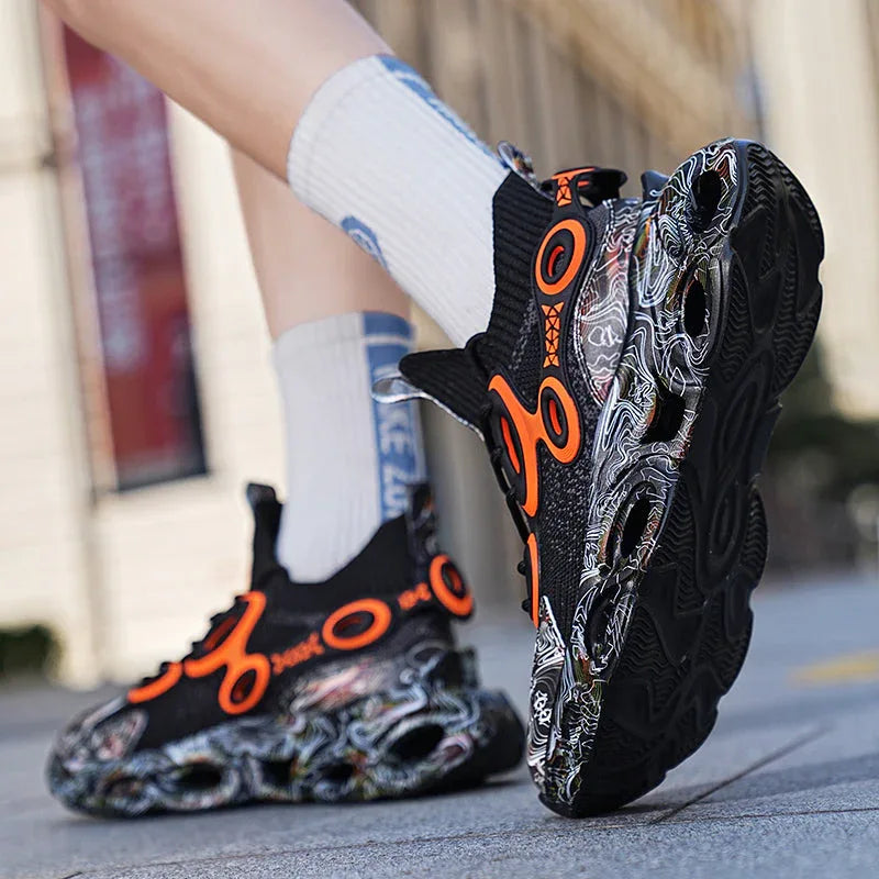 Street Mono T84 Sneakers - Luxuryurbanwear