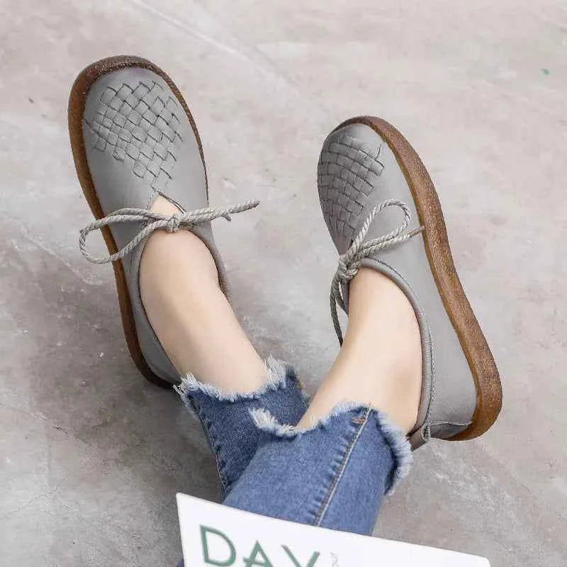 Elauris Women's Loafer