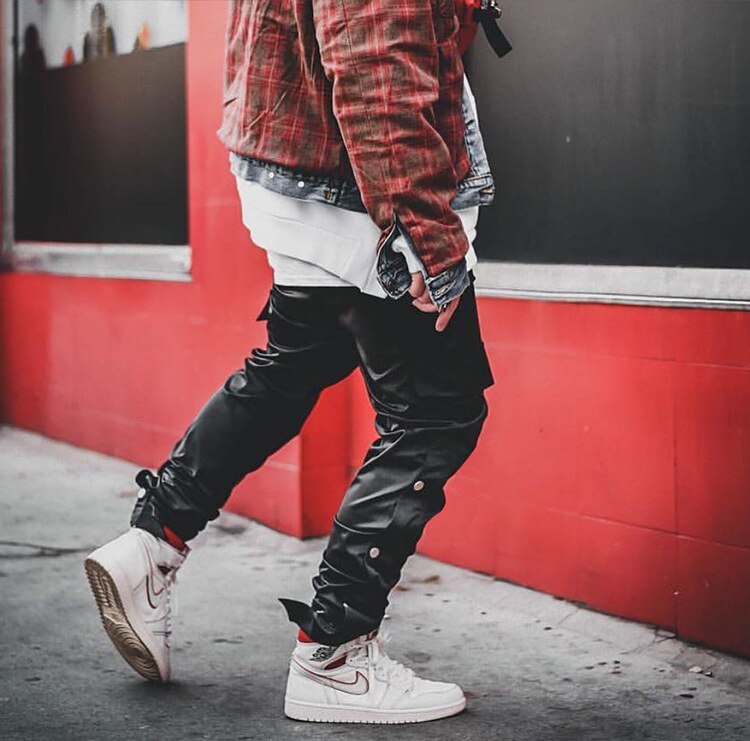 Straight Legging Popper Pants