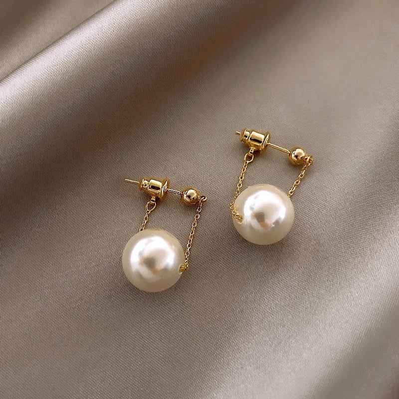 Elegant Small Pearl Pendant Dangle Earring