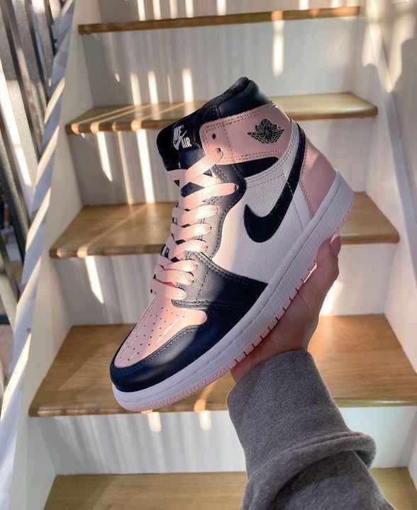Air Jordan 1 Retro Bubble Gum High Wmns OG SE Sneakers