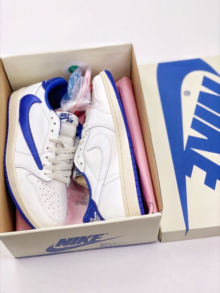 Custom Air Jordan 1 x Travis Scott x Fragment Design DM7866-104