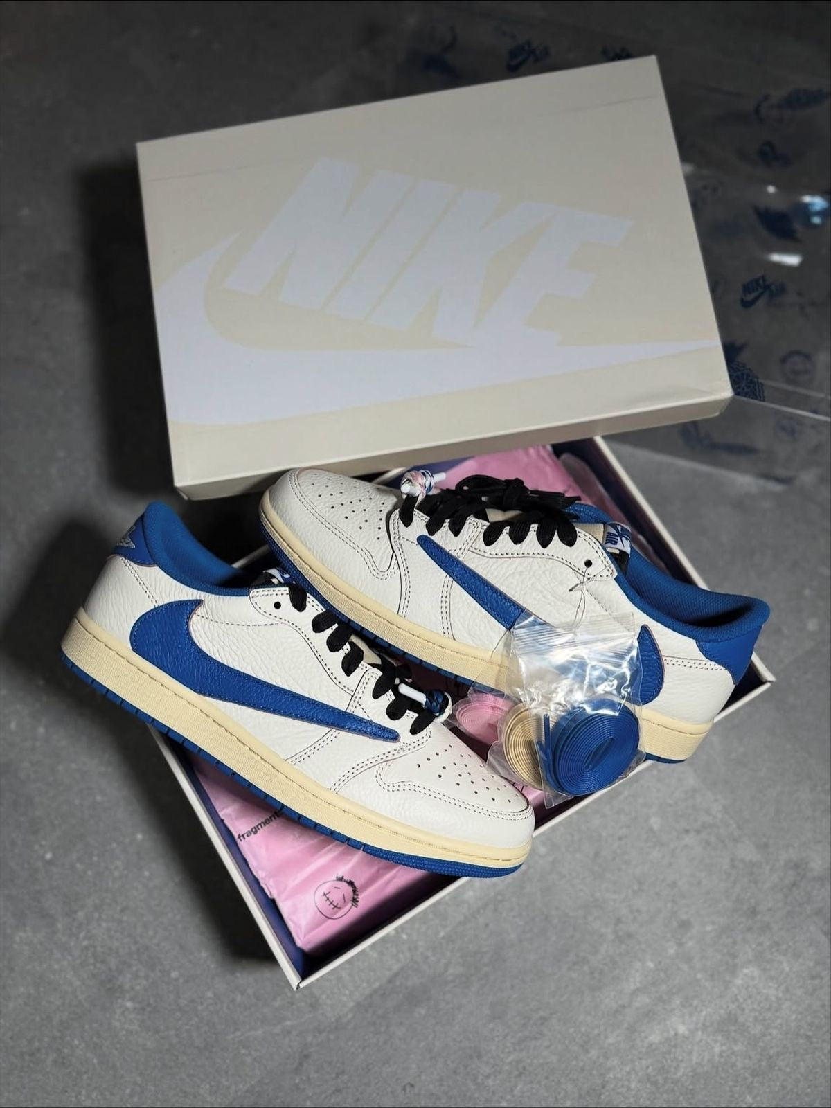 Custom Air Jordan 1 x Travis Scott x Fragment Design DM7866-104