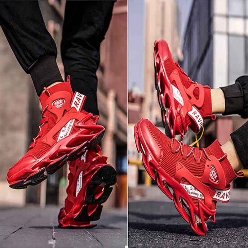 RAVR ROAD Sneakers