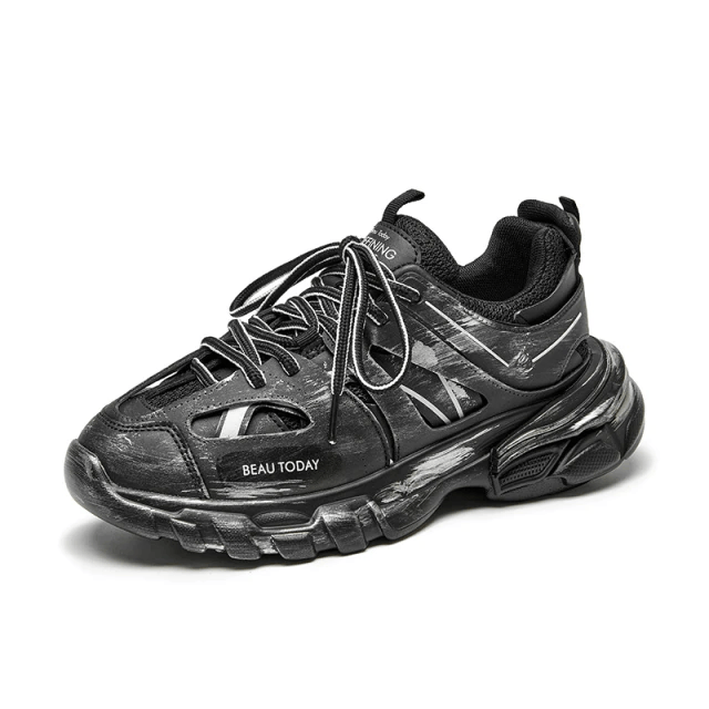 Novak Women's High Quality Sneaker