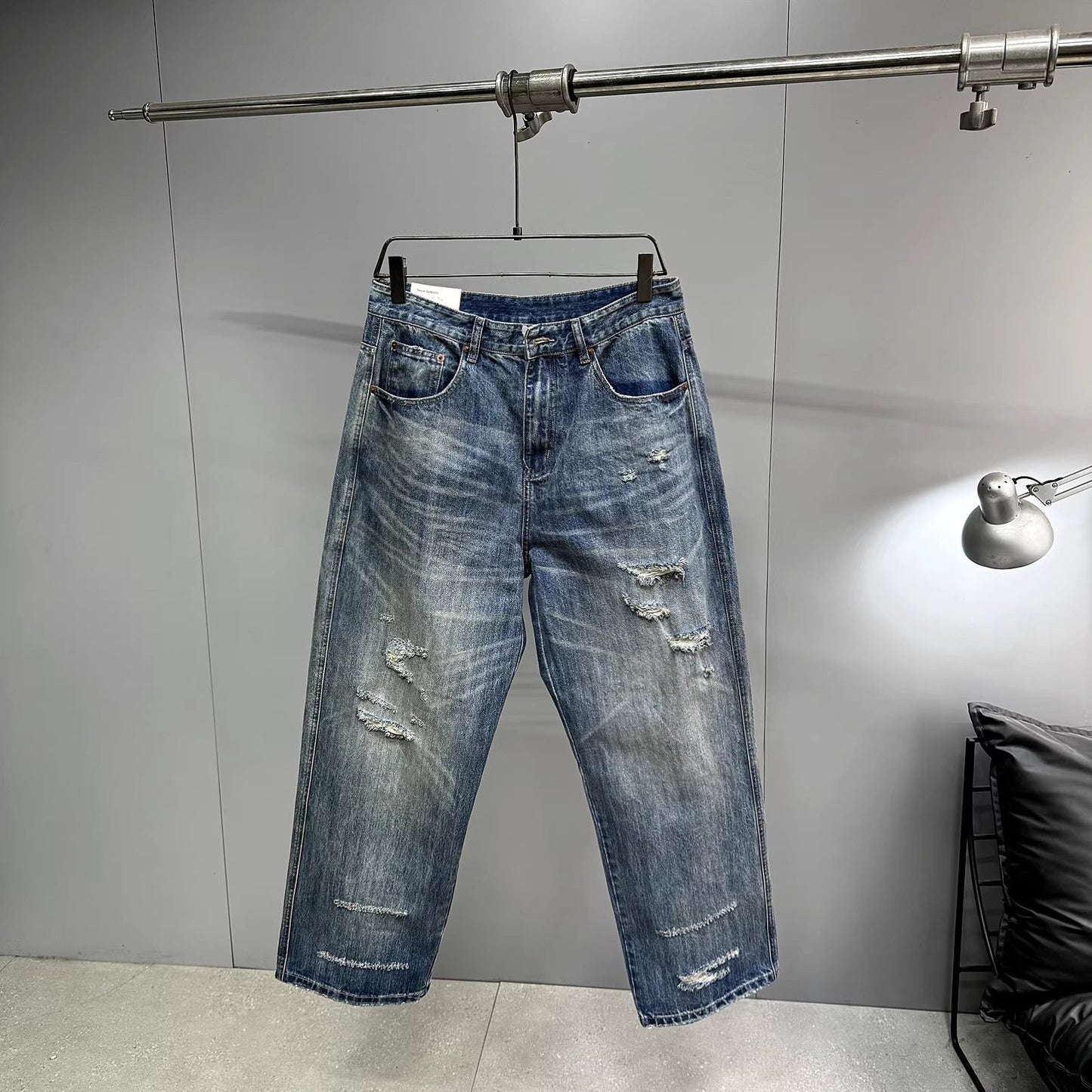 Drift Distressed Jeans - Vintage Blue