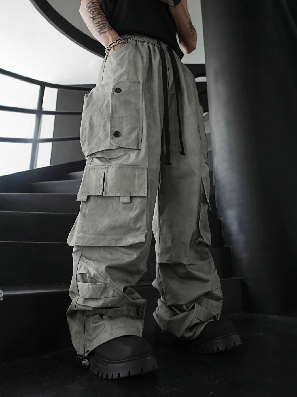 Baggy Lightweight Khaki Cargo Pants