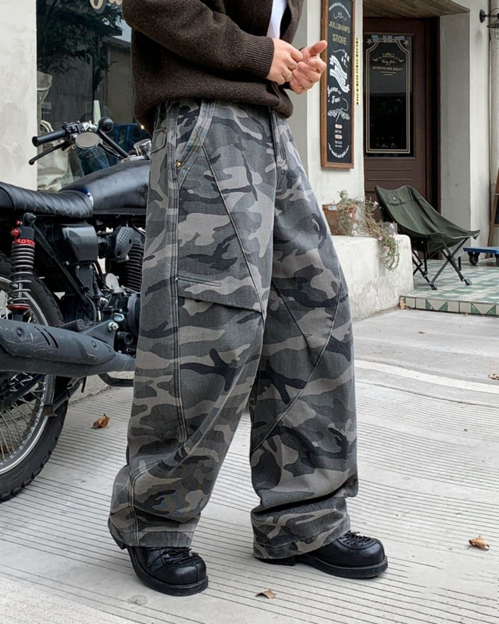 Baggy Ash Grey Camo Jeans