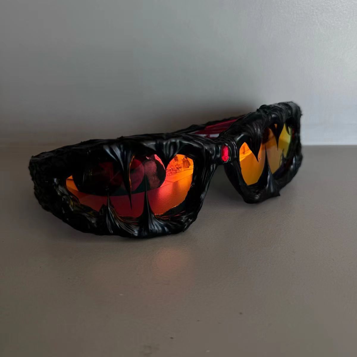 Venom Drip Resin Sunglasses
